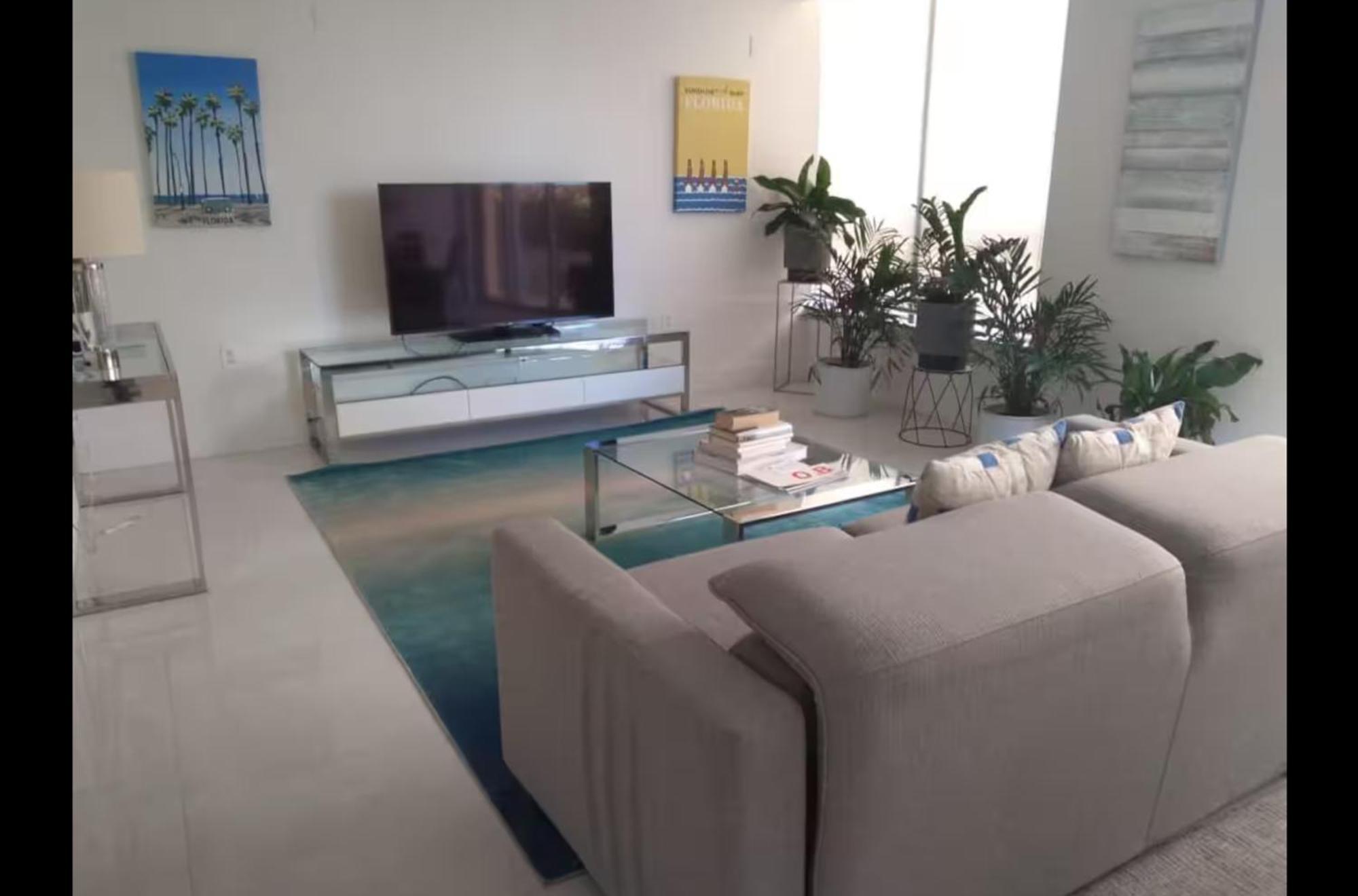 Beachfront Bentley Hotel One Bedroom Suite With Balcony And Beach Access Miami Beach Esterno foto