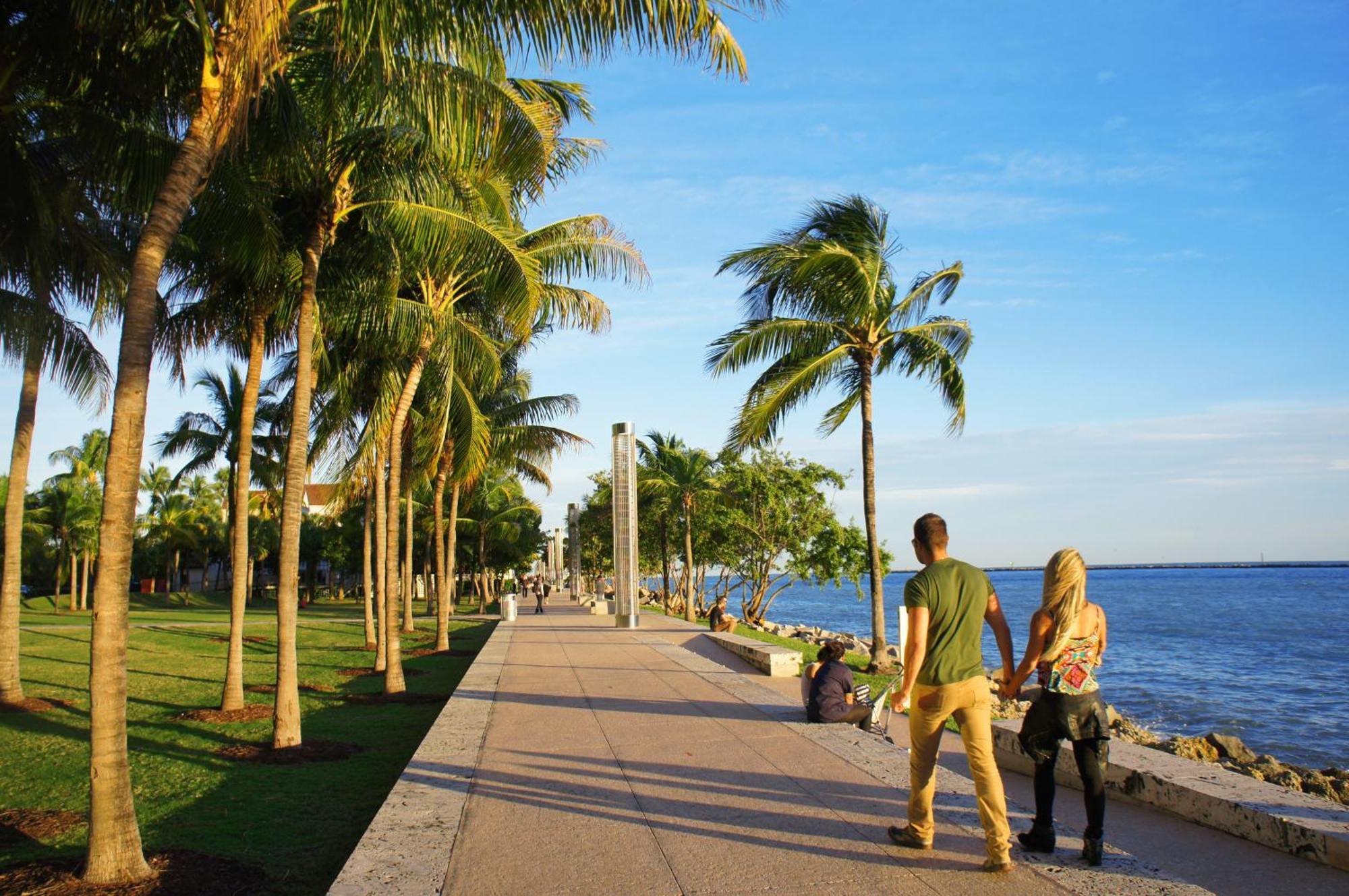 Beachfront Bentley Hotel One Bedroom Suite With Balcony And Beach Access Miami Beach Esterno foto