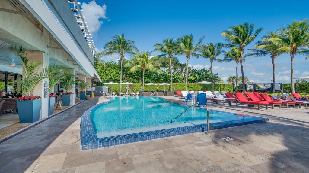 Beachfront Bentley Hotel One Bedroom Suite With Balcony And Beach Access Miami Beach Esterno foto