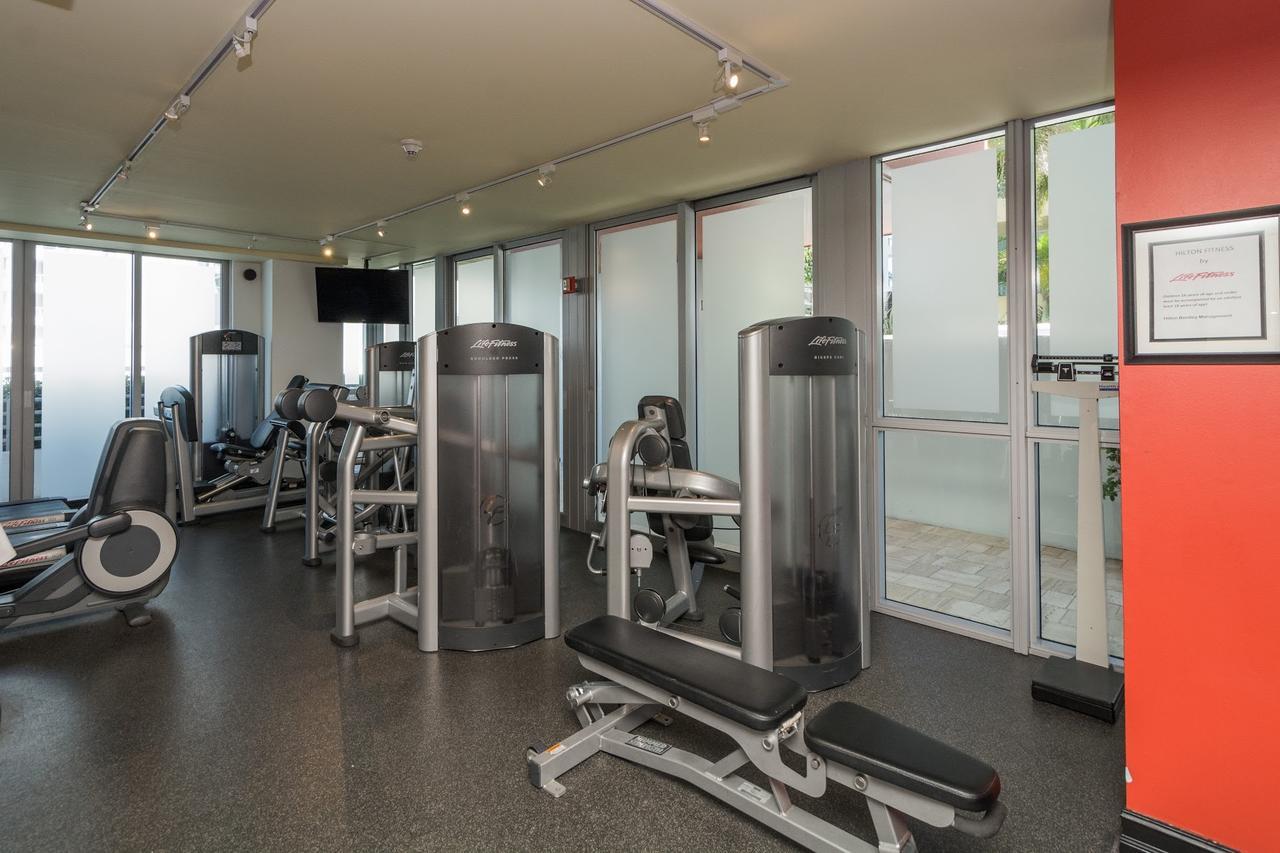 Beachfront Bentley Hotel One Bedroom Suite With Balcony And Beach Access Miami Beach Esterno foto